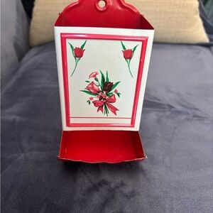 Vintage Floral Metal MatchHolder